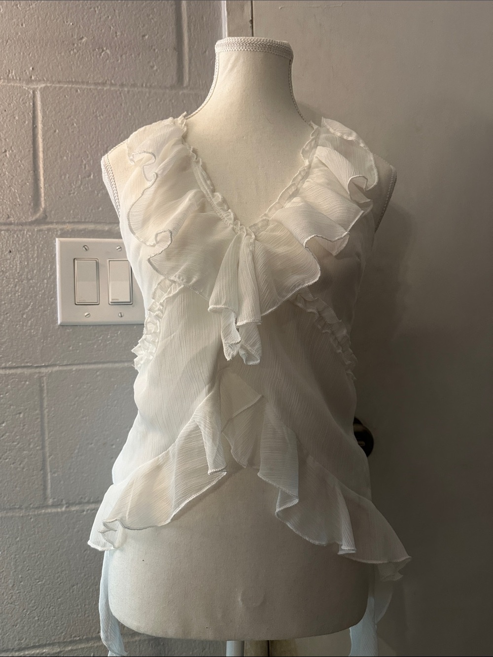 Marshalls White Ruffled V-Neck Sleeveless Camisole